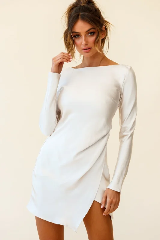 Denim mini dresses with distressed details Thank Me Later Long Sleeve Open Back Dress Champagne Denim mini dresses with distressed details Thank Me Later Long Sleeve Open Back Dress Champagne