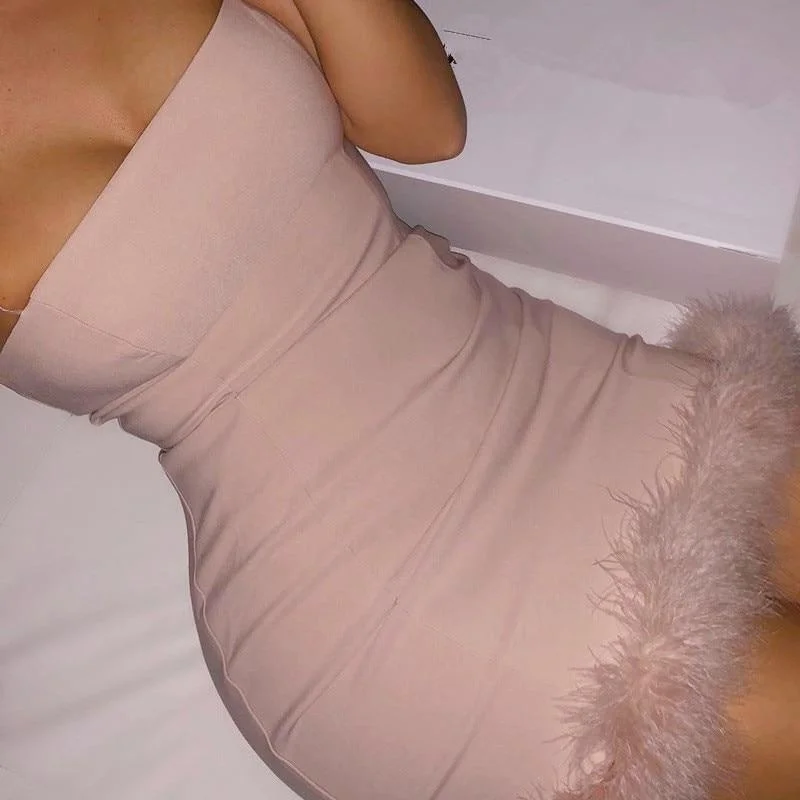 Mini dresses with embroidered details for a unique touch FashionSierra - Clubwear Pink Fuzzy Feathers Strap Mini Dresses Mini dresses with embroidered details for a unique touch FashionSierra - Clubwear Pink Fuzzy Feathers Strap Mini Dresses