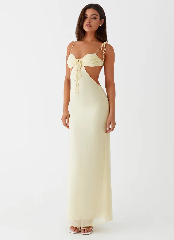 Travel - Friendly Casual Dresses for Comfort on the Go Tyra Ruched Maxi Dress - Yellow Travel - Friendly Casual Dresses for Comfort on the Go Tyra Ruched Maxi Dress - Yellow