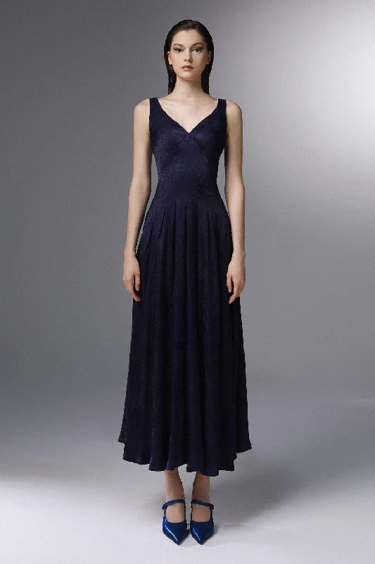 Home - Wear Casual Dresses for Comfort at Home Sail Away Pleated V-Neck Silk Ankle Length Dress Home - Wear Casual Dresses for Comfort at Home Sail Away Pleated V-Neck Silk Ankle Length Dress