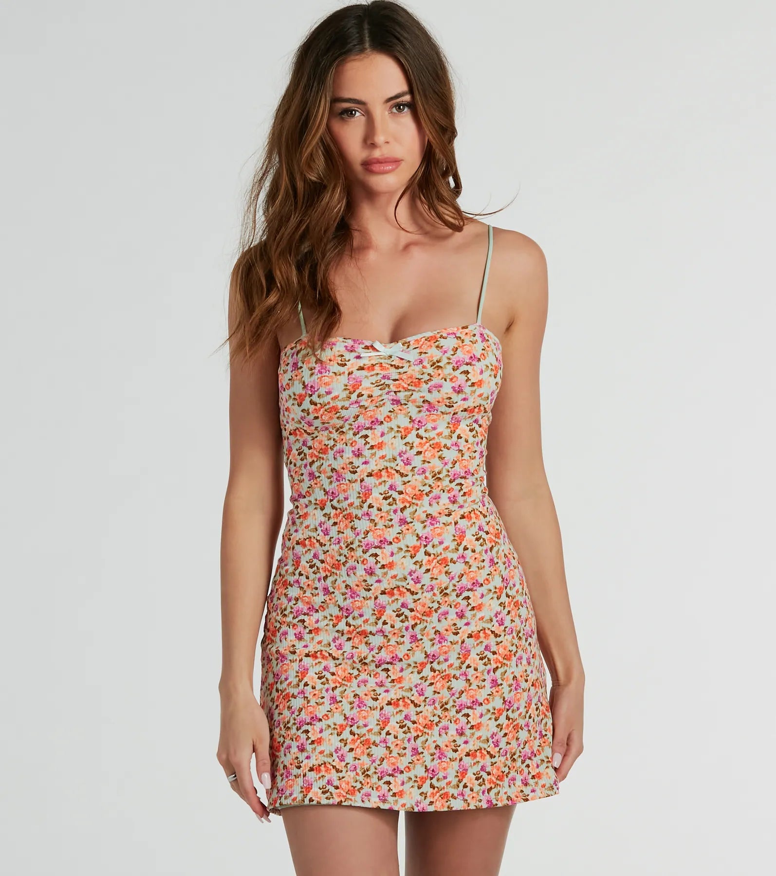 Brunch - Suitable Casual Dresses for a Relaxed Gathering Day To Night Charm Lace-Up Ditsy Floral Mini Dress Brunch - Suitable Casual Dresses for a Relaxed Gathering Day To Night Charm Lace-Up Ditsy Floral Mini Dress