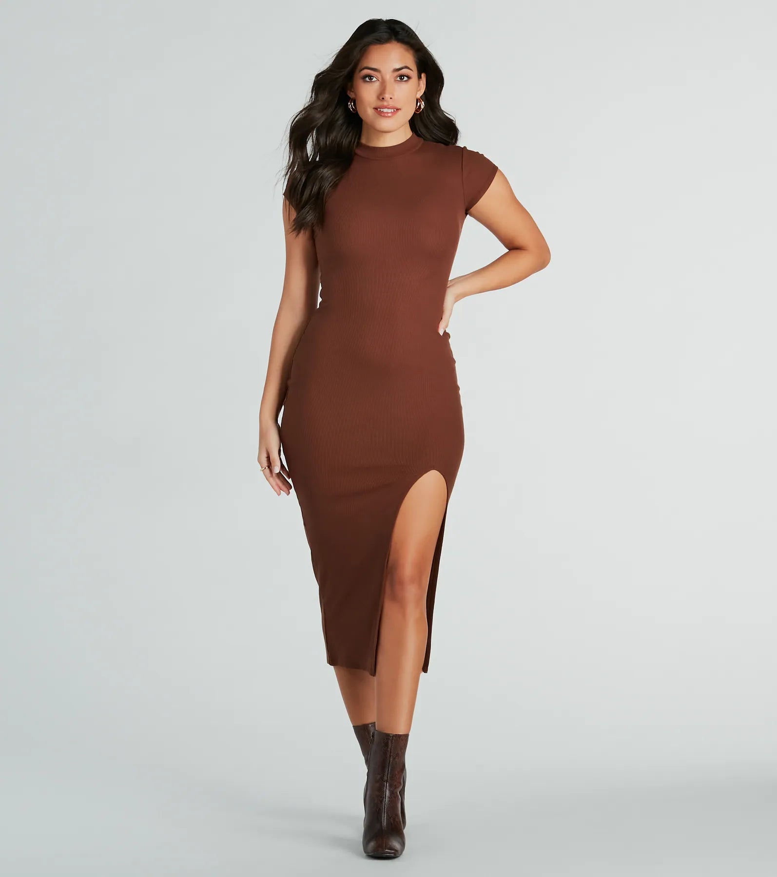 Lace - Trimmed Casual Dresses for a Delicate Touch Sweet Demeanor Mock Neck Ribbed Knit Midi Dress Lace - Trimmed Casual Dresses for a Delicate Touch Sweet Demeanor Mock Neck Ribbed Knit Midi Dress
