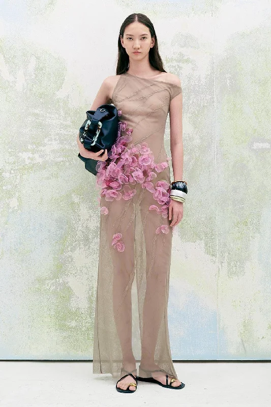 Weekend - Wear Casual Dresses for a Laid - Back Look Blossom Sheath Diagonal Neck Tulle Floor Length Dress Weekend - Wear Casual Dresses for a Laid - Back Look Blossom Sheath Diagonal Neck Tulle Floor Length Dress