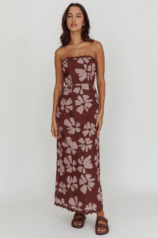 Feathered - Trimmed Casual Dresses for a Dramatic Look Cypress Floral Strapless Maxi Dress Brown Feathered - Trimmed Casual Dresses for a Dramatic Look Cypress Floral Strapless Maxi Dress Brown
