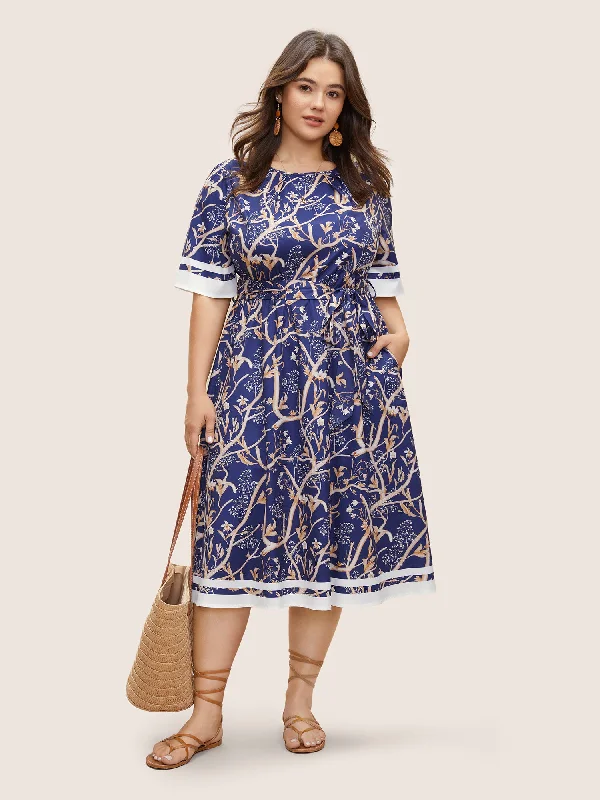 Celebrity - Inspired Casual Dresses for a Fashionable Look Plants Print Contrast Belted Pleated Dress Celebrity - Inspired Casual Dresses for a Fashionable Look Plants Print Contrast Belted Pleated Dress