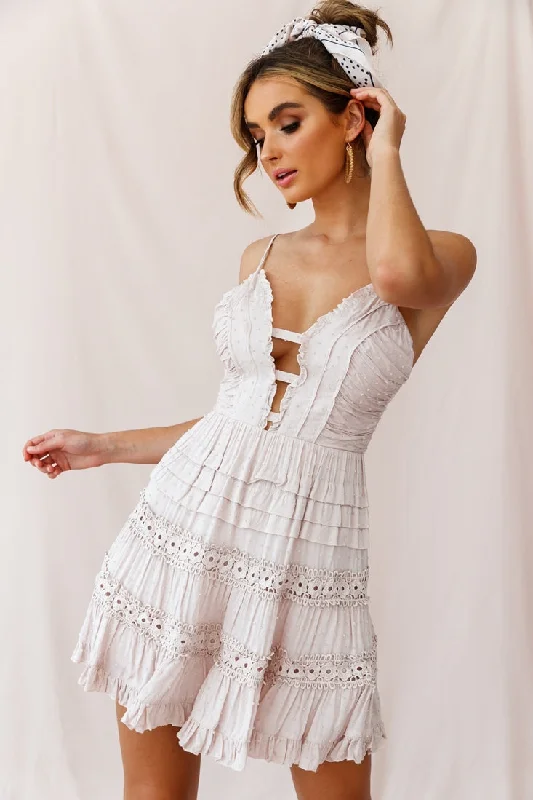 Mini dresses with polka dot patterns Riley Deep V-Neckline Ruffle Detail Dress Blush Mini dresses with polka dot patterns Riley Deep V-Neckline Ruffle Detail Dress Blush