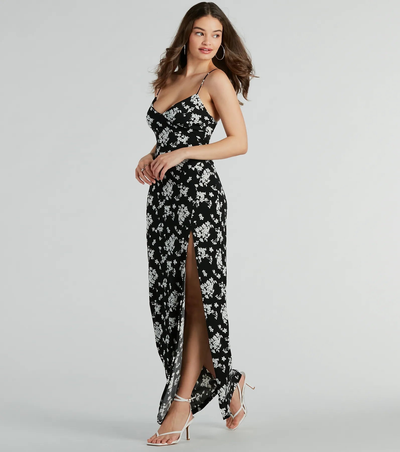 Midi Casual Dresses in Trendy Patterns​ Sweet Mood High Slit Floral Knit Maxi Dress