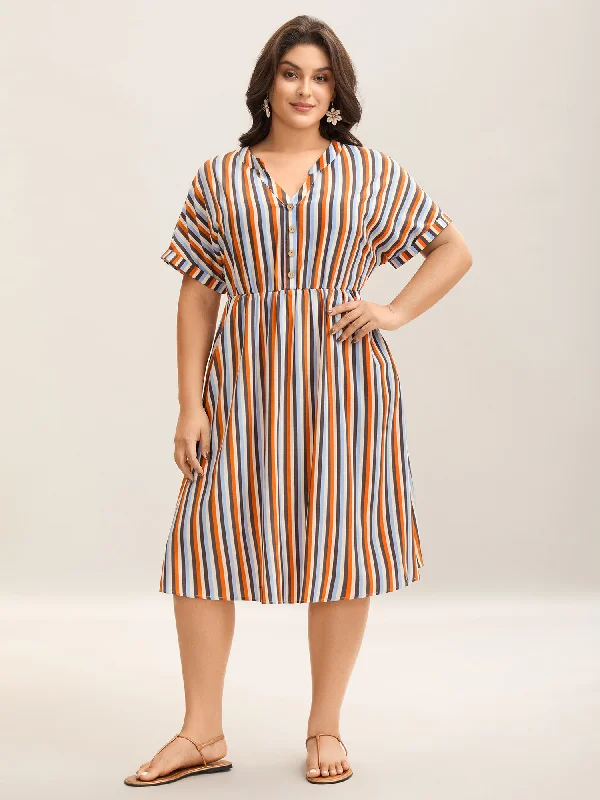 Machine - Washable Casual Dresses for Hassle - Free Care Stripes Notched Collar Pockets Midi Dress Machine - Washable Casual Dresses for Hassle - Free Care Stripes Notched Collar Pockets Midi Dress