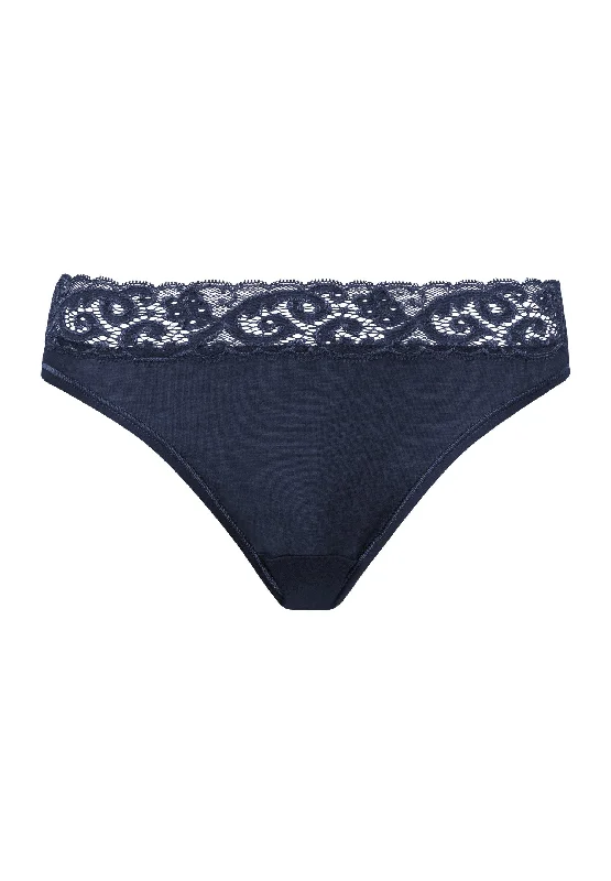 Women's high - waisted briefs with a lace trim Moments Hi Cut Brief | Deep Navy 71481-1610 Women's high - waisted briefs with a lace trim Moments Hi Cut Brief | Deep Navy 71481-1610
