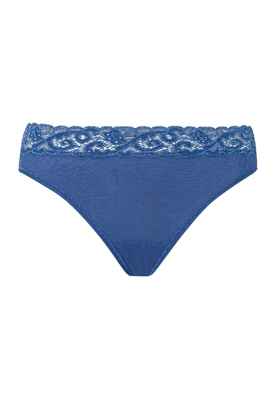 Women's hipster briefs with a ribbed texture Moments Hi Cut Brief | True Navy 71481-2604 Women's hipster briefs with a ribbed texture Moments Hi Cut Brief | True Navy 71481-2604