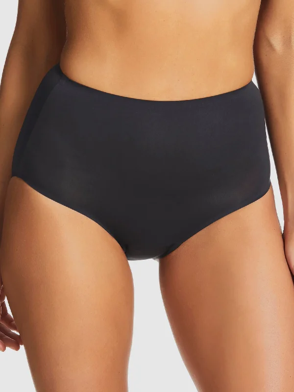 Women's red satin briefs for a passionate statement Invisibles Full Brief - IV051