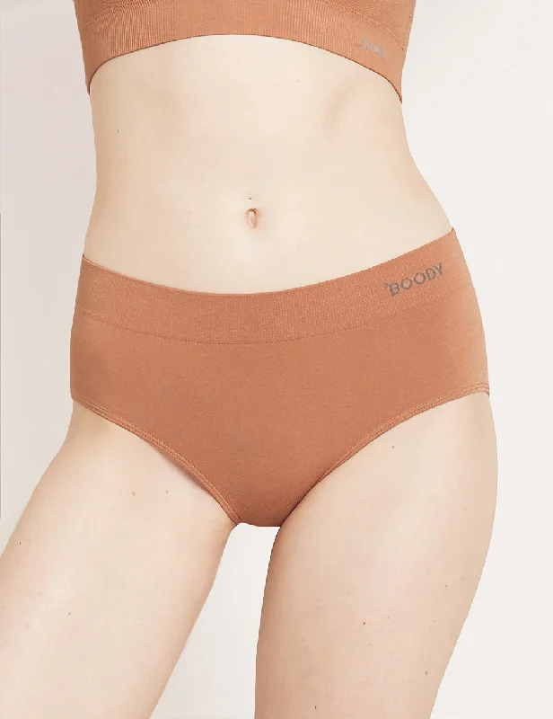 Women's hipster briefs with a ribbed texture Midi Briefs - Nude 2