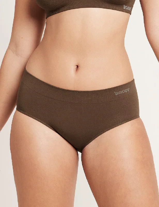 Women's low - rise briefs in a seamless design Midi Briefs - Nude 6
