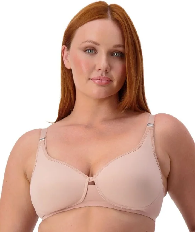 lace trim women nursing bra for a feminine touch Triumph Gorgeous Maternity Padded Wire-free Bra - Blusher Beige lace trim women nursing bra for a feminine touch Triumph Gorgeous Maternity Padded Wire-free Bra - Blusher Beige