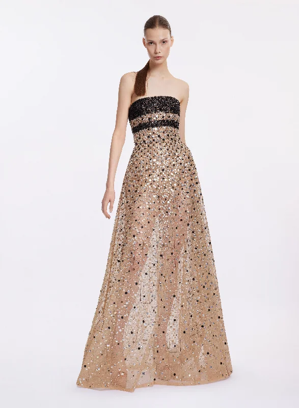 Plus Size Women Dress with a Flattering A - Line Cut for Comfort and Style Plus Size Women Dress with a Flattering A - Line Cut for Comfort and Style Bead Embroidered Long Dress