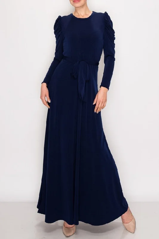 Halter Neck Women Dress to Show Off the Shoulders and Neckline Halter Neck Women Dress to Show Off the Shoulders and Neckline Blue