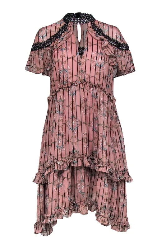 Sleeveless Women Dress in Bright Colors for Summer Parties Sleeveless Women Dress in Bright Colors for Summer Parties Elliatt - Pink Floral Print & Striped Tiered "Matinee" Dress w/ Ruffled & Lace Trim Sz L Sleeveless Women Dress in Bright Colors for Summer Parties Sleeveless Women Dress in Bright Colors for Summer Parties Elliatt - Pink Floral Print & Striped Tiered "Matinee" Dress w/ Ruffled & Lace Trim Sz L