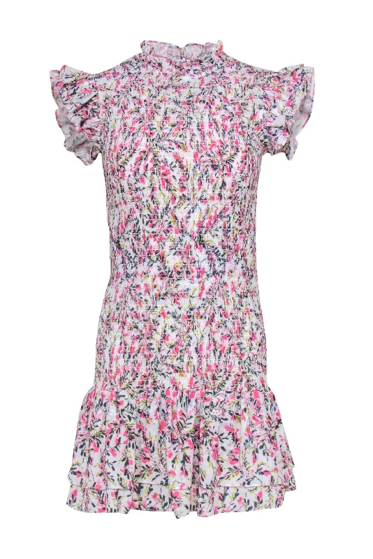 Plus Size Women Dress with a Flattering A - Line Cut for Comfort and Style Plus Size Women Dress with a Flattering A - Line Cut for Comfort and Style French Connection - White & Pink Floral Printed Smocked Dress w/ Ruffles Sz S Plus Size Women Dress with a Flattering A - Line Cut for Comfort and Style Plus Size Women Dress with a Flattering A - Line Cut for Comfort and Style French Connection - White & Pink Floral Printed Smocked Dress w/ Ruffles Sz S