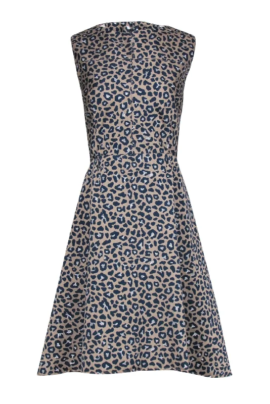 Ruffled Women Dress with Multiple Layers for a Playful and Girly Style Ruffled Women Dress with Multiple Layers for a Playful and Girly Style Hilton Hollis - Tan, Navy & Silver Leopard Print Sleeveless A-Line Dress Sz 14 Ruffled Women Dress with Multiple Layers for a Playful and Girly Style Ruffled Women Dress with Multiple Layers for a Playful and Girly Style Hilton Hollis - Tan, Navy & Silver Leopard Print Sleeveless A-Line Dress Sz 14