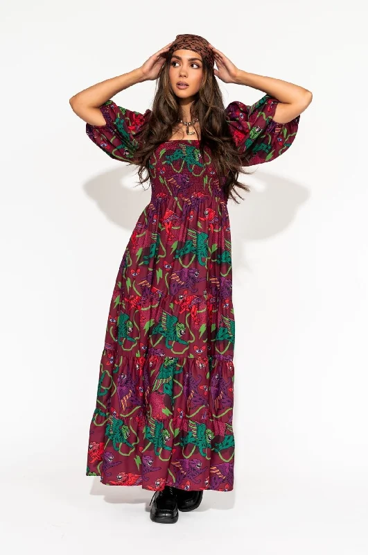 Long - Sleeve Women Dress in Velvet for a Luxurious Winter Look Long - Sleeve Women Dress in Velvet for a Luxurious Winter Look Summer Solstice Smocked Dress in Wild Whimsy Long - Sleeve Women Dress in Velvet for a Luxurious Winter Look Long - Sleeve Women Dress in Velvet for a Luxurious Winter Look Summer Solstice Smocked Dress in Wild Whimsy