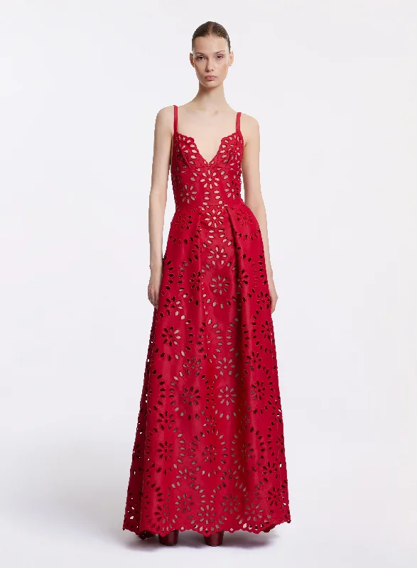 Halter Neck Women Dress to Show Off the Shoulders and Neckline Halter Neck Women Dress to Show Off the Shoulders and Neckline Cutwork Embroidered Satin Dress Halter Neck Women Dress to Show Off the Shoulders and Neckline Halter Neck Women Dress to Show Off the Shoulders and Neckline Cutwork Embroidered Satin Dress