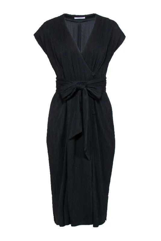 Ball Gown Women Dress with a Full Skirt for a Princess - like Look Ball Gown Women Dress with a Full Skirt for a Princess - like Look M.M.LaFleur - Black Crinkled Textured Maxi Dress w/ Belt Sz 4 Ball Gown Women Dress with a Full Skirt for a Princess - like Look Ball Gown Women Dress with a Full Skirt for a Princess - like Look M.M.LaFleur - Black Crinkled Textured Maxi Dress w/ Belt Sz 4