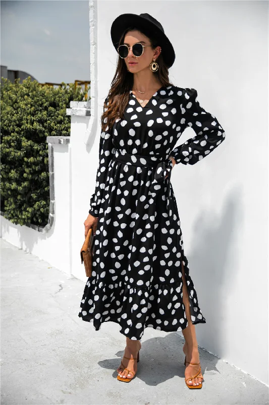 Big Dots on Black