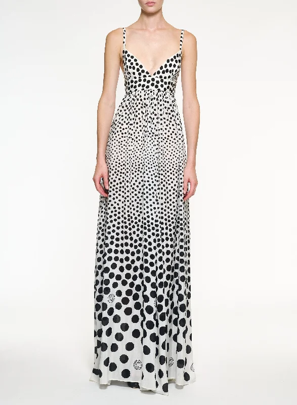 Pleated Women Dress with a Timeless and Elegant Texture Pleated Women Dress with a Timeless and Elegant Texture Moon Printed Silk Dress Pleated Women Dress with a Timeless and Elegant Texture Pleated Women Dress with a Timeless and Elegant Texture Moon Printed Silk Dress