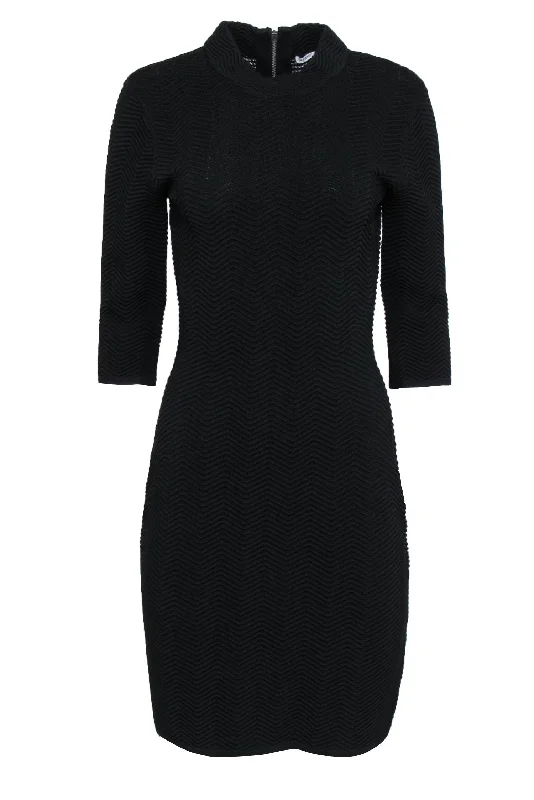 Ruffled Women Dress with Multiple Layers for a Playful and Girly Style Ruffled Women Dress with Multiple Layers for a Playful and Girly Style Rebecca Minkoff - Black Zig-Zag Ribbed Textured Bodycon Dress Sz M Ruffled Women Dress with Multiple Layers for a Playful and Girly Style Ruffled Women Dress with Multiple Layers for a Playful and Girly Style Rebecca Minkoff - Black Zig-Zag Ribbed Textured Bodycon Dress Sz M
