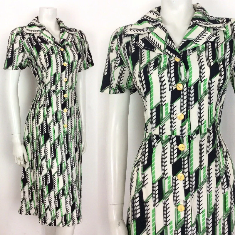 Sleeveless Women Dress in Bright Colors for Summer Parties Sleeveless Women Dress in Bright Colors for Summer Parties VINTAGE 70s SHIRT DRESS ABSTRACT GEOMETRIC GREEN BLACK WHITE 12 14 Sleeveless Women Dress in Bright Colors for Summer Parties Sleeveless Women Dress in Bright Colors for Summer Parties VINTAGE 70s SHIRT DRESS ABSTRACT GEOMETRIC GREEN BLACK WHITE 12 14