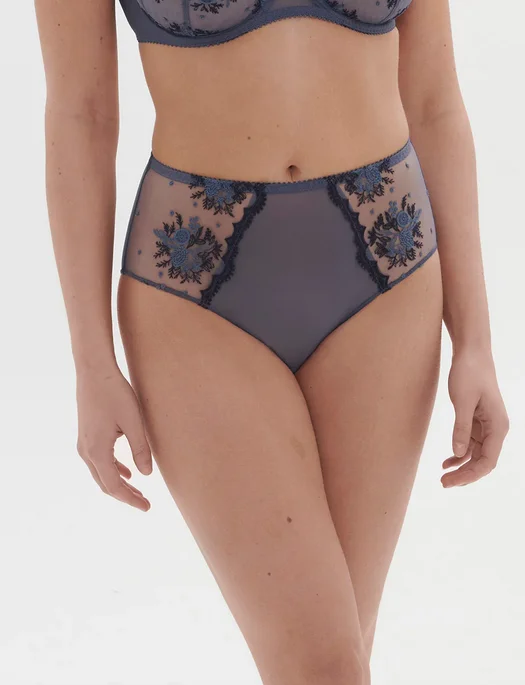 Shaper for a party dress to show off curves​ Simone Perele Intrigue Retro Brief