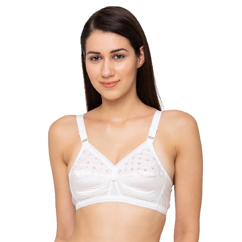 Embroidered underwire wired bras with intricate designs Nari - Cotton Plain Bra White Embroidered underwire wired bras with intricate designs Nari - Cotton Plain Bra White