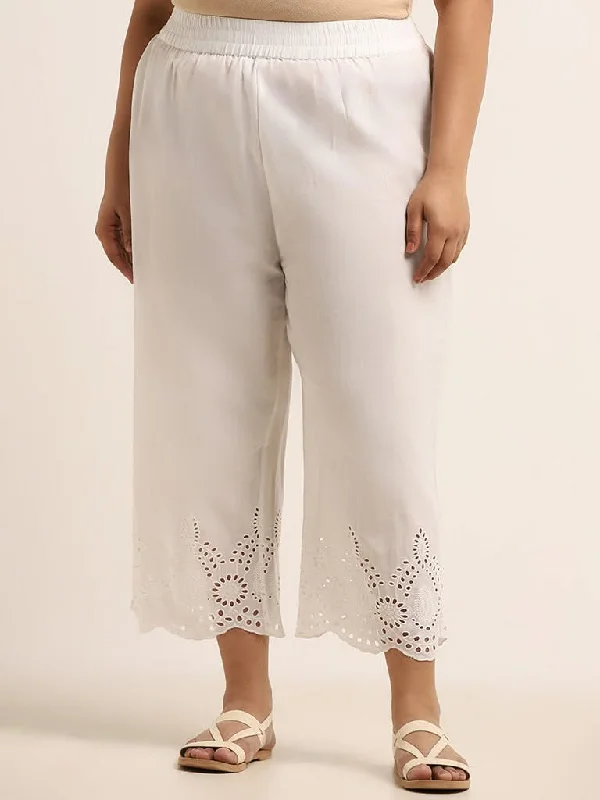 Women's linen summer pants High - rise flare women jeans for a 70s - inspired look Diza White Embroidered Cotton Pants Women's linen summer pants High - rise flare women jeans for a 70s - inspired look Diza White Embroidered Cotton Pants