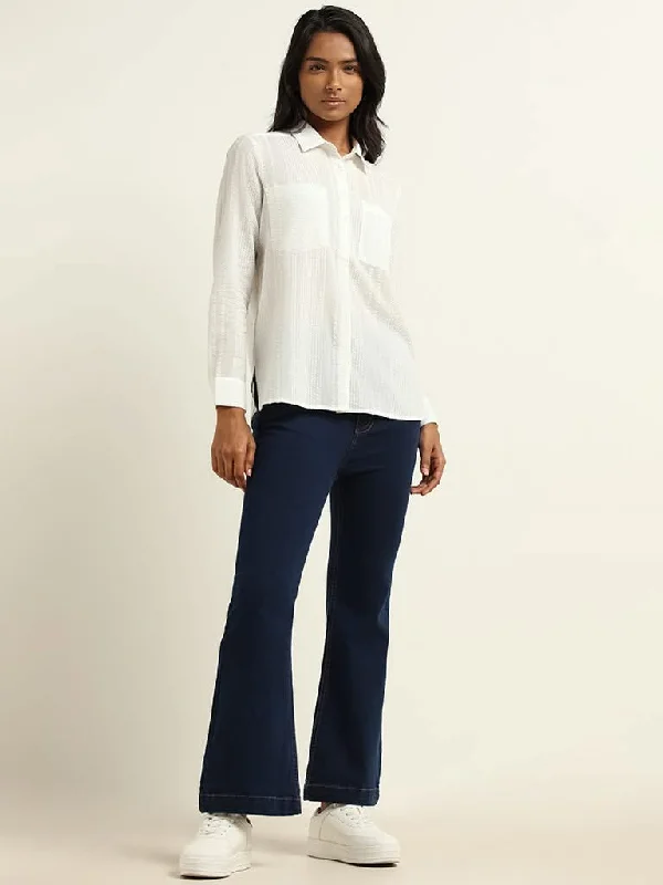Women's pants for garden parties Colored women jeans in vibrant hues like red and yellow LOV Blue Straight - Fit Mid - Rise Jeans Women's pants for garden parties Colored women jeans in vibrant hues like red and yellow LOV Blue Straight - Fit Mid - Rise Jeans