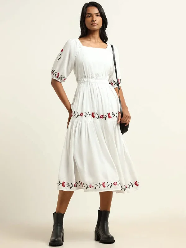 Women's cargo hiking pants Embroidered women jeans with intricate patterns LOV White Floral Cotton Dress Women's cargo hiking pants Embroidered women jeans with intricate patterns LOV White Floral Cotton Dress