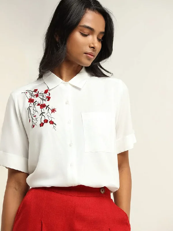 Women's polka - dot dressy pants Distressed women jeans for a trendy and edgy look LOV White Floral Cotton Shirt Women's polka - dot dressy pants Distressed women jeans for a trendy and edgy look LOV White Floral Cotton Shirt