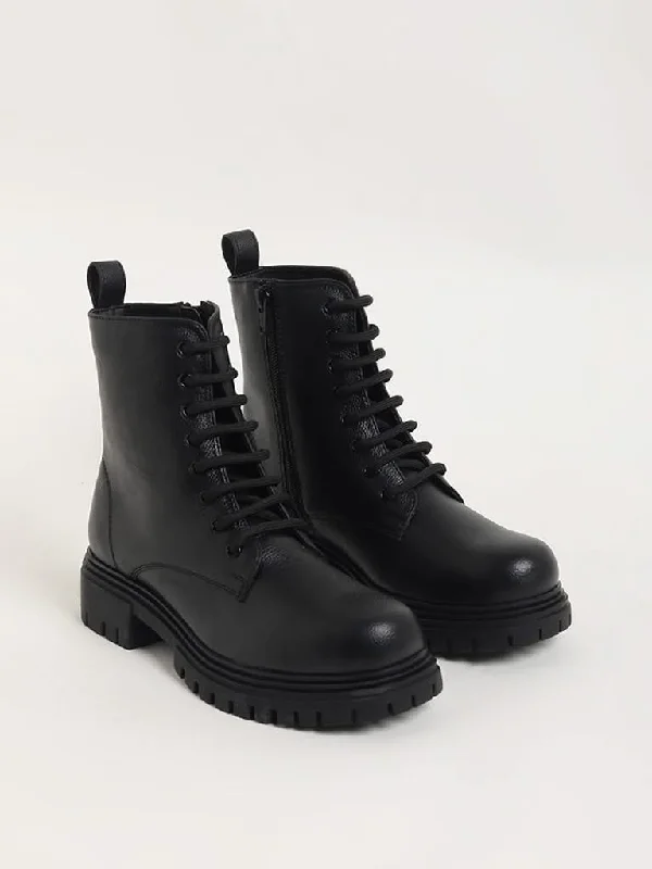 Women's pants for music festivals Ripped women jeans for a rebellious and fashion - forward style LUNA BLU Black Combat Boots