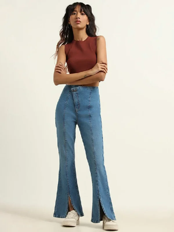 Women's eco - friendly organic pants Mom jeans for a nostalgic and casual look Nuon Blue Wide Leg - Fit Mid Rise Jeans Women's eco - friendly organic pants Mom jeans for a nostalgic and casual look Nuon Blue Wide Leg - Fit Mid Rise Jeans