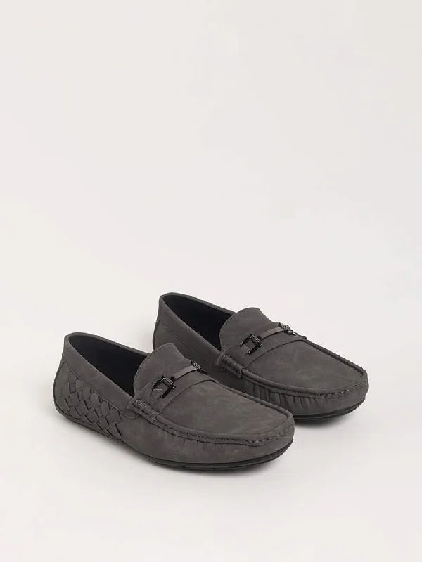 Women's on - sale casual pants Light - wash women jeans for a fresh and summery appearance SOLEPLAY Grey Plain Loafers Women's on - sale casual pants Light - wash women jeans for a fresh and summery appearance SOLEPLAY Grey Plain Loafers