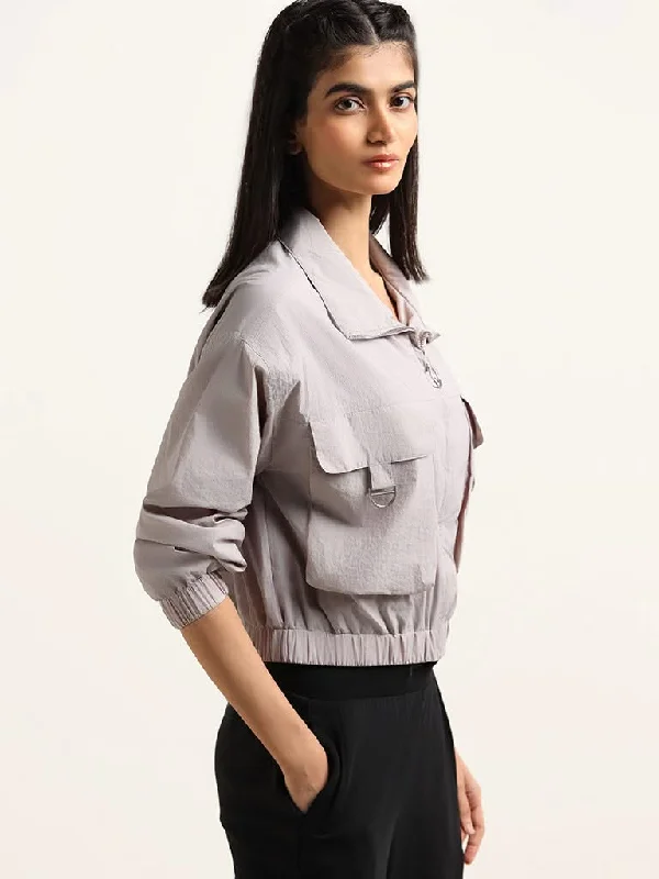 Women's embroidered ethnic pants Ripped women jeans for a rebellious and fashion - forward style Studiofit Grey Self Patterned Jacket Women's embroidered ethnic pants Ripped women jeans for a rebellious and fashion - forward style Studiofit Grey Self Patterned Jacket