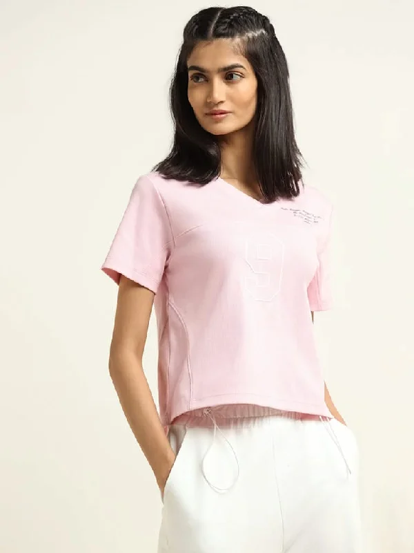 Women's senior - friendly lounge pants Embroidered women jeans with intricate patterns Studiofit Light Pink Printed Cotton Blend T-Shirt Women's senior - friendly lounge pants Embroidered women jeans with intricate patterns Studiofit Light Pink Printed Cotton Blend T-Shirt