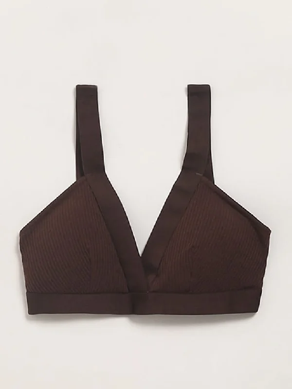 Women's nursing work pants Straight - leg women jeans with a classic and timeless appeal Superstar Brown Plunge Bralette Women's nursing work pants Straight - leg women jeans with a classic and timeless appeal Superstar Brown Plunge Bralette