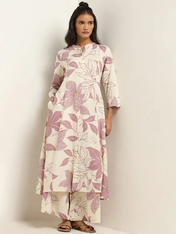 Women's on - sale casual pants Light - wash women jeans for a fresh and summery appearance Utsa Purple Floral Kurta