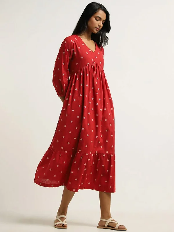 Women's expensive designer pants Dark - wash women jeans for a sophisticated and slimming effect Utsa Red Polka Dotted Cotton Dress Women's expensive designer pants Dark - wash women jeans for a sophisticated and slimming effect Utsa Red Polka Dotted Cotton Dress