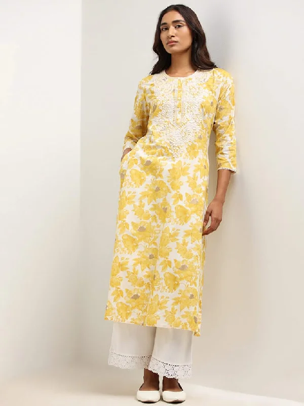 Women's pants for theme park visits Mom jeans for a nostalgic and casual look Utsa Yellow embroidered Kurta Women's pants for theme park visits Mom jeans for a nostalgic and casual look Utsa Yellow embroidered Kurta