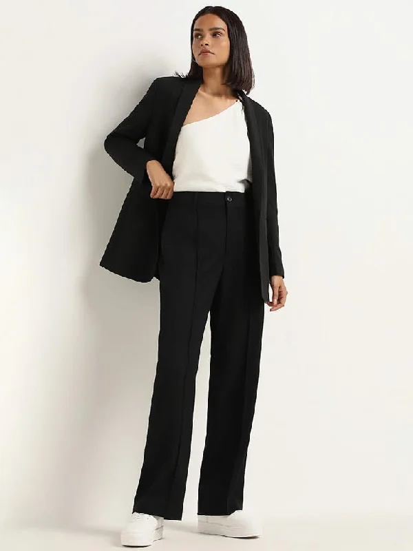 Women's lace - trimmed evening pants Light - wash women jeans for a fresh and summery appearance Wardrobe Black Solid Trousers Women's lace - trimmed evening pants Light - wash women jeans for a fresh and summery appearance Wardrobe Black Solid Trousers