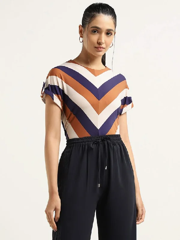 Women's pants for dancing Acid - wash women jeans with a retro finish Wardrobe Navy Striped Printed Top Women's pants for dancing Acid - wash women jeans with a retro finish Wardrobe Navy Striped Printed Top