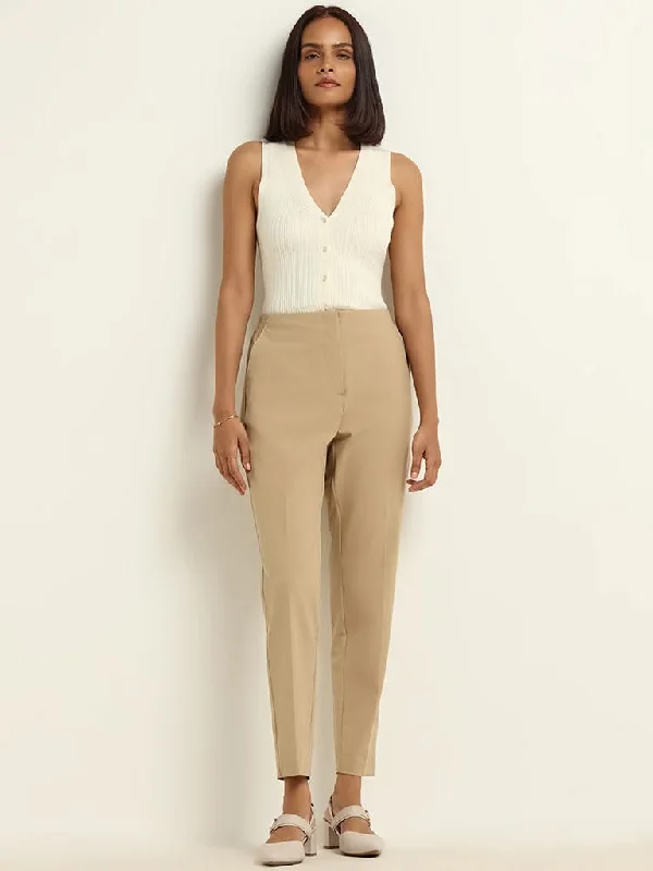 Women's polka - dot dressy pants Distressed women jeans for a trendy and edgy look Wardrobe Plain Beige Trousers Women's polka - dot dressy pants Distressed women jeans for a trendy and edgy look Wardrobe Plain Beige Trousers
