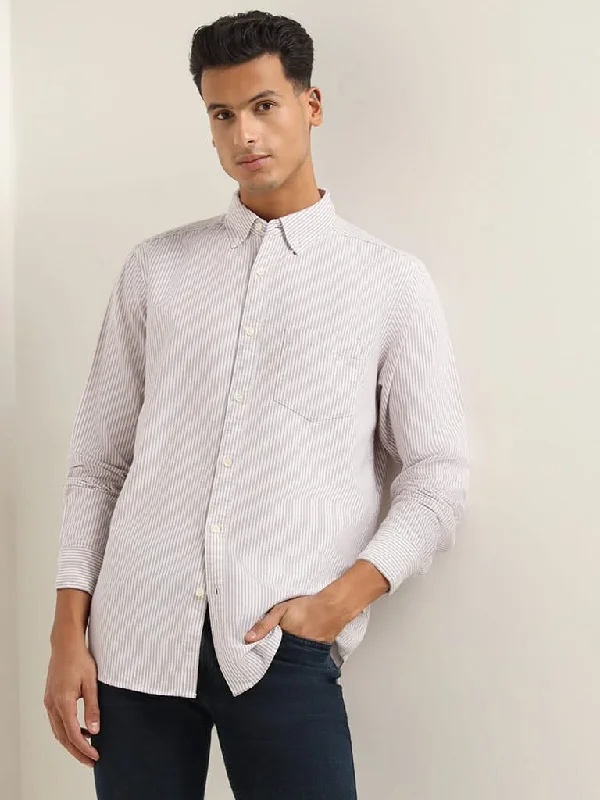 Women's pants for office meetings High - waisted women jeans for a flattering silhouette WES Casuals Light Mauve Striped Cotton Relaxed Fit Shirt Women's pants for office meetings High - waisted women jeans for a flattering silhouette WES Casuals Light Mauve Striped Cotton Relaxed Fit Shirt