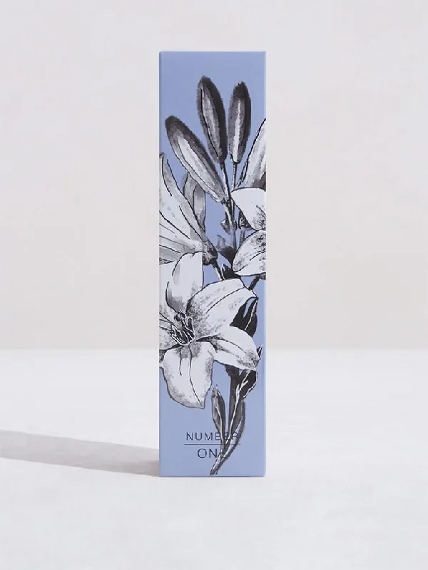 Women's fall - appropriate corduroy pants Distressed women jeans for a trendy and edgy look Westside Home Clear Small Fragrance Diffuser with Four Reed Sticks